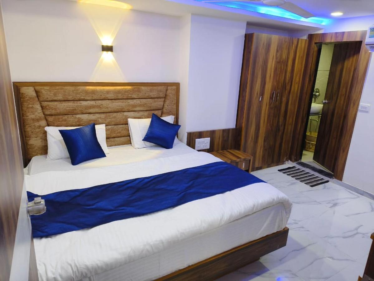 Hotel Ozone,Ahmadabad Zewnętrze zdjęcie