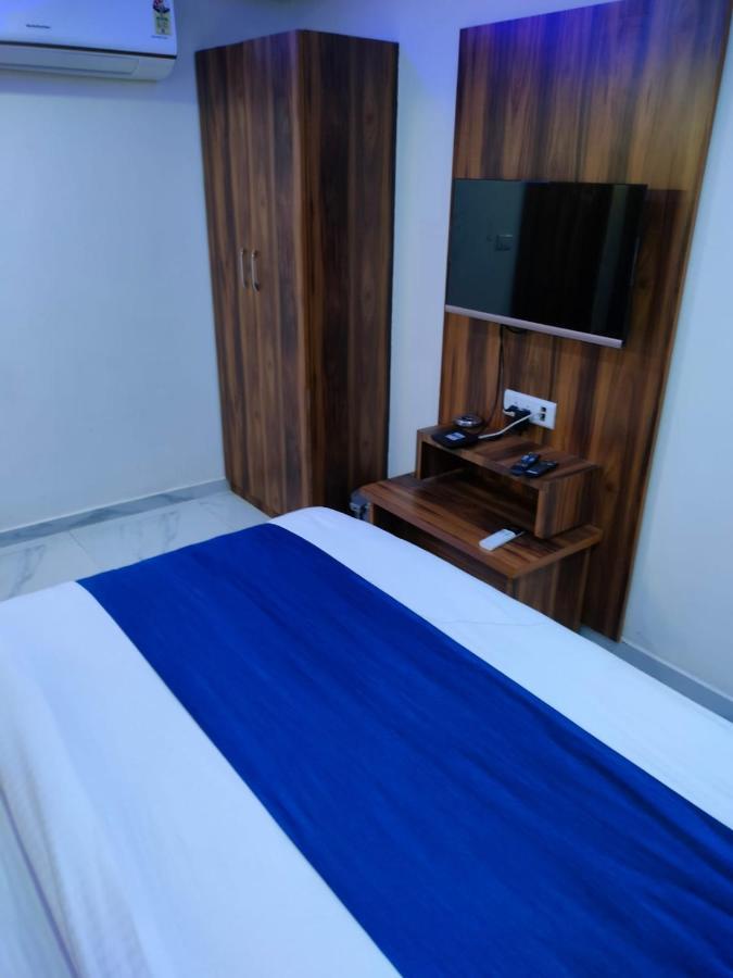 Hotel Ozone,Ahmadabad Zewnętrze zdjęcie