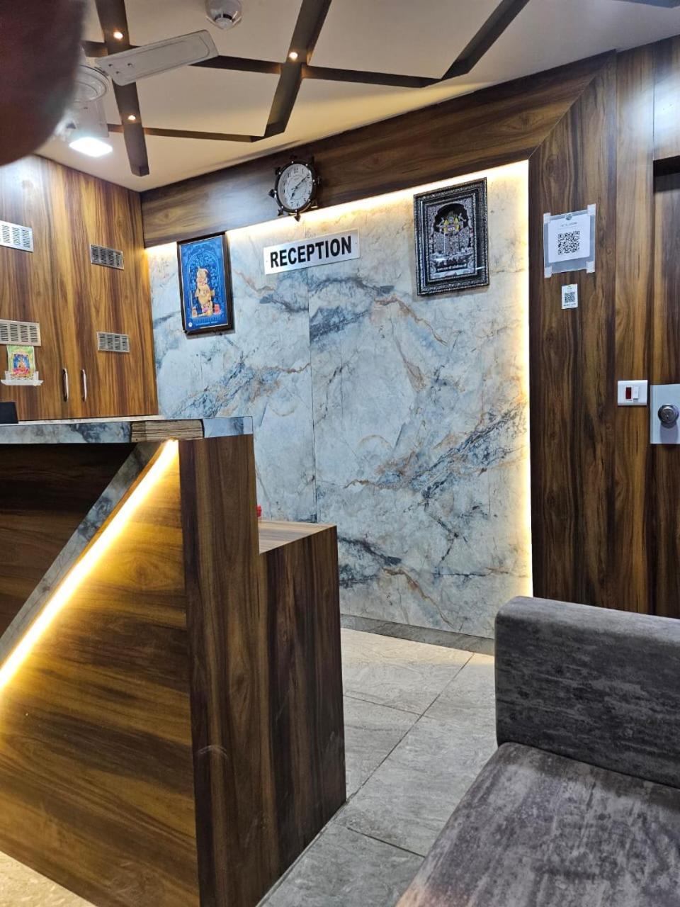 Hotel Ozone,Ahmadabad Zewnętrze zdjęcie